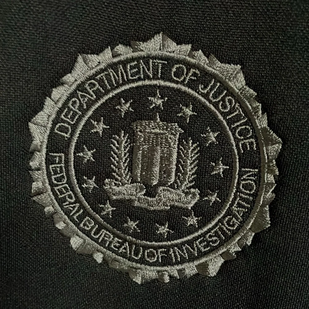 EUC FBI black fleece jacket, 2 pockets, zip up, FBI logo size Medium, black - Picture 2 of 3